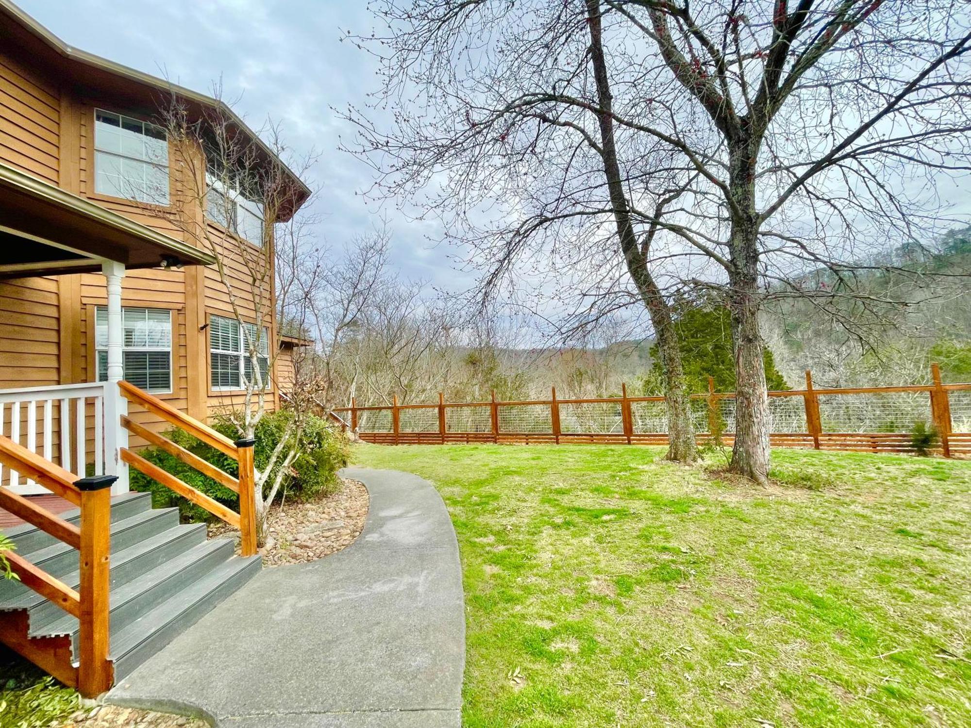 5Bedrooms*4King Beds*Outstanding Location*Hottub* Sevierville Ngoại thất bức ảnh