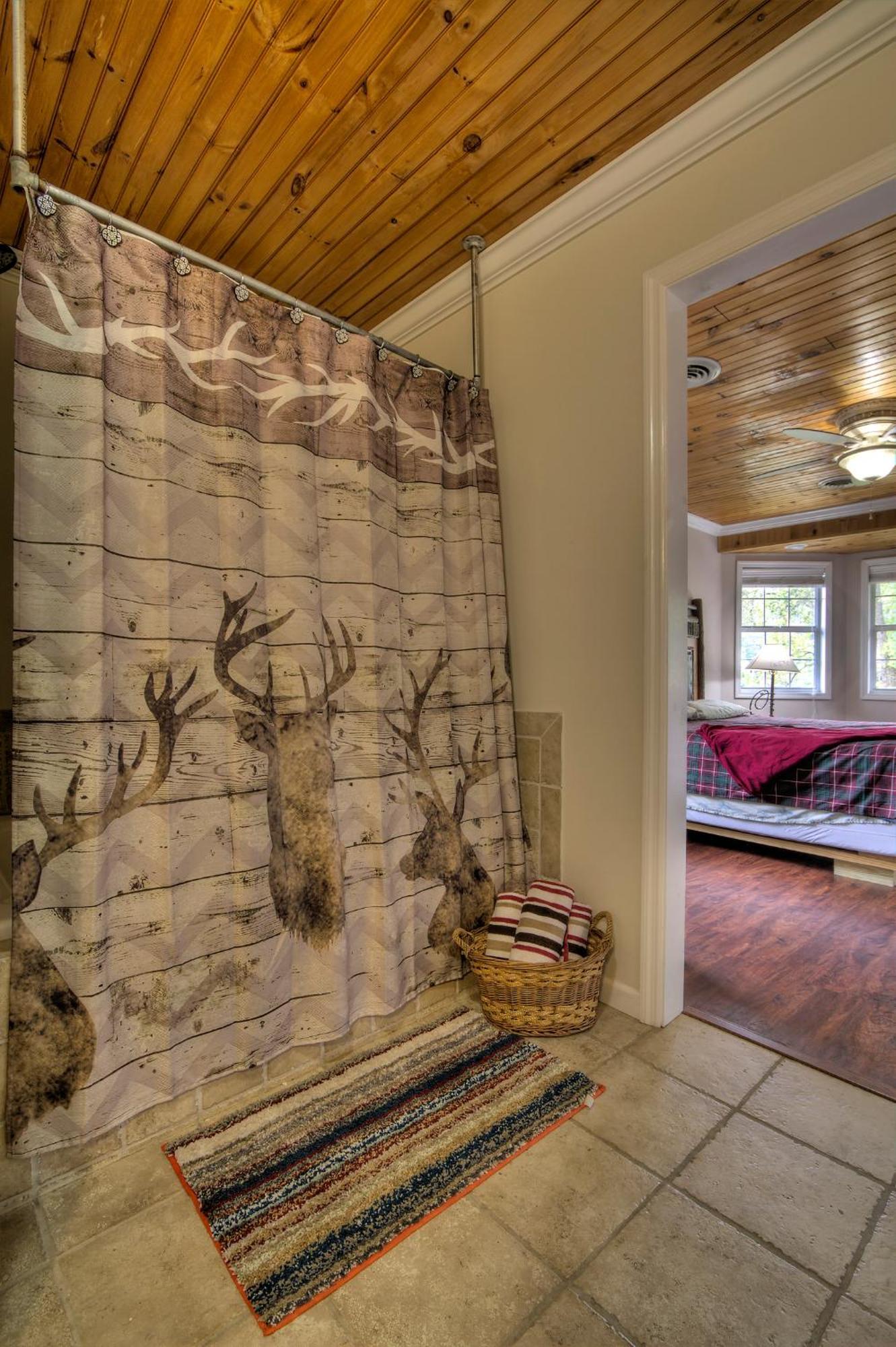 5Bedrooms*4King Beds*Outstanding Location*Hottub* Sevierville Ngoại thất bức ảnh