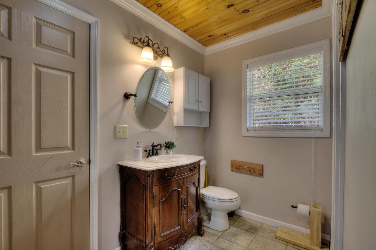 5Bedrooms*4King Beds*Outstanding Location*Hottub* Sevierville Ngoại thất bức ảnh