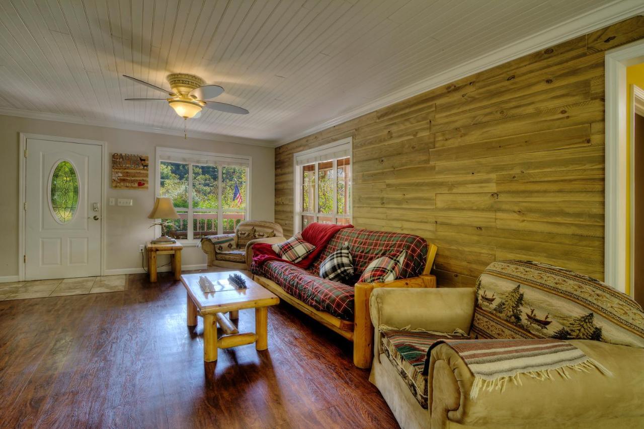 5Bedrooms*4King Beds*Outstanding Location*Hottub* Sevierville Ngoại thất bức ảnh